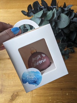 //www.woelkchen.nrw/Shop/Abschied-von-Kindergarten-Grundschule/artikel_Weihnachtskugel-beste-r-Lehrer-in-_147.html