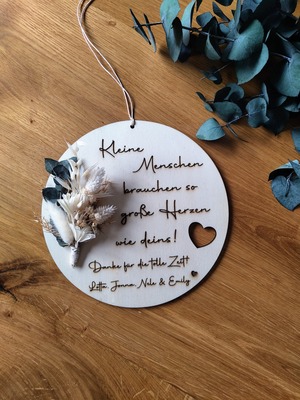 //www.woelkchen.nrw/Shop/Abschied-von-Kindergarten-Grundschule/artikel_Holzschild-Kleine-Menschen-_150.html