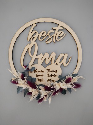 //www.woelkchen.nrw/Shop/Muttertag/artikel_Holzring-beste-Oma-mit-Trockenblumen-personalisiert_107.html