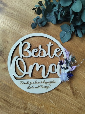 //www.woelkchen.nrw/Shop/Muttertag/artikel_Holzring-beste-Oma-mit-Spruch-Trockenblumen_112.html