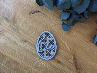 //www.woelkchen.nrw/Shop/Ostern/artikel_Holzanhaenger-Osterei-personalisiert-Version-2_63.html