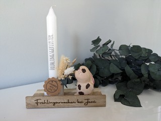 //www.woelkchen.nrw/Shop/Ostern/artikel_Sue-es-Haeschen-mit-Kerze-auf_65.html